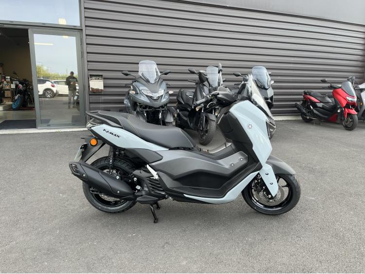 YAMAHA NMAX 125 TECH MAX